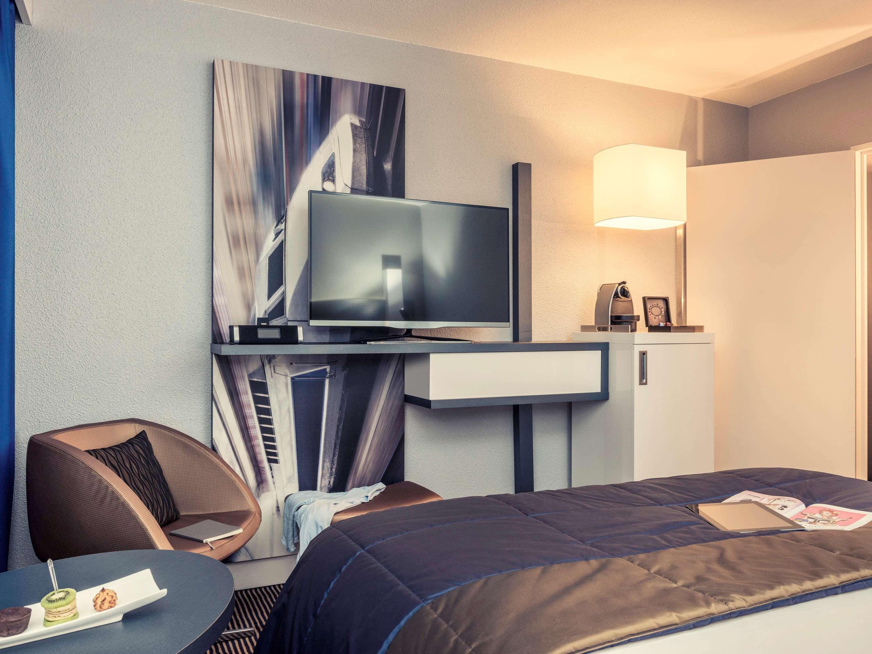 Mercure Paris Massy Gare Tgv Exterior foto